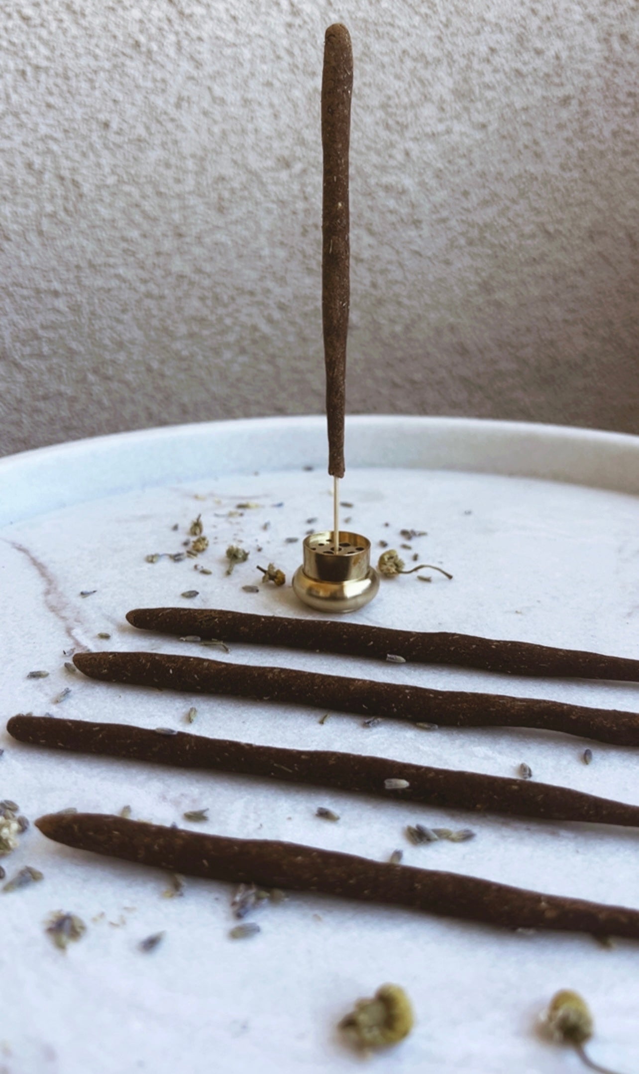 Love Dream Incense (lavender + chamomile)